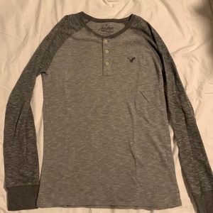 American Eagle -Two times grey thermal-size small